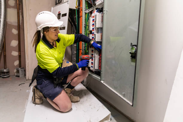 Best Affordable Emergency Electrician  in Caledonia, WI